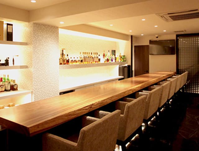 麻布十番LA GAKU AZABU>